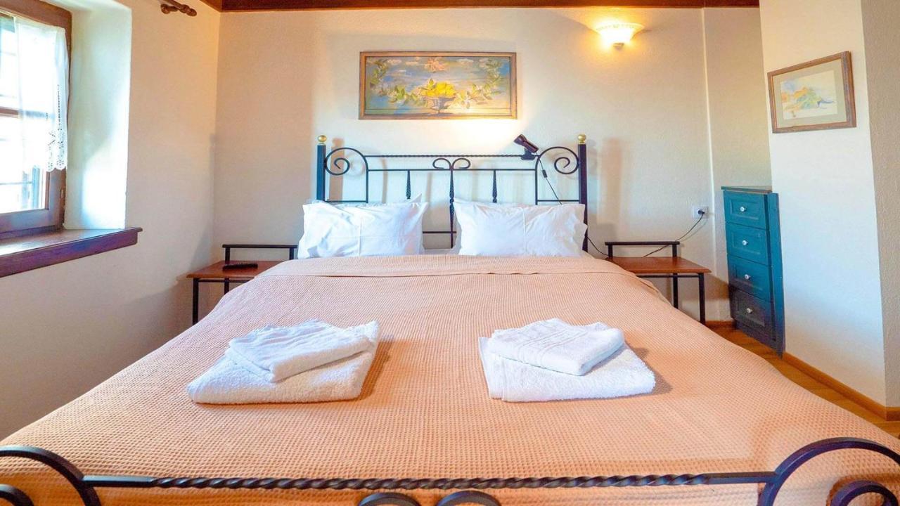 Chrissi Nefeli Apartment Agios Georgios Nilias Luaran gambar