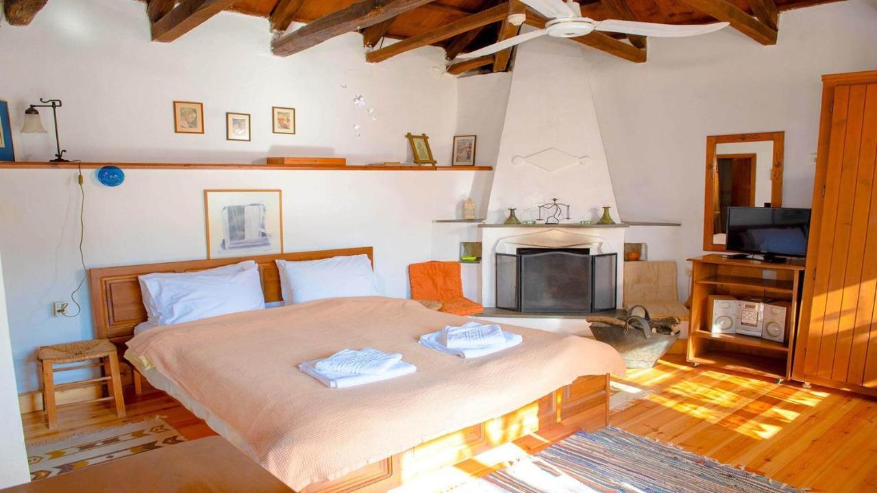Chrissi Nefeli Apartment Agios Georgios Nilias Luaran gambar